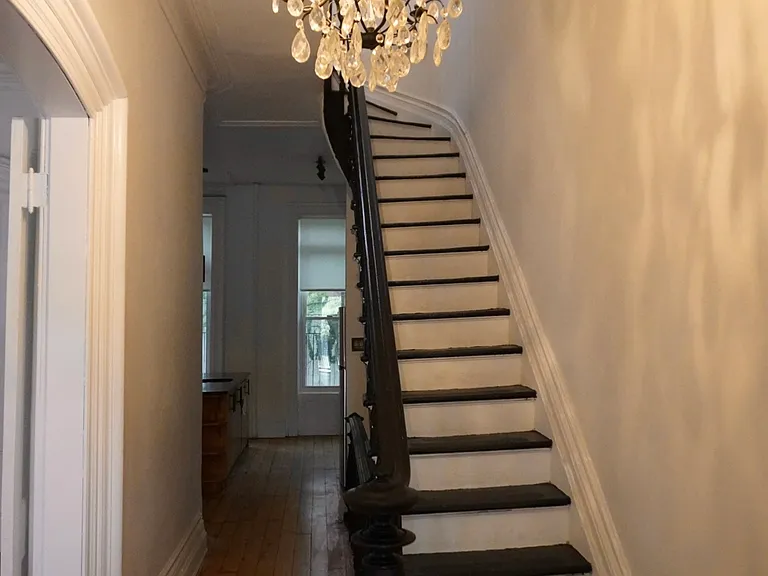 160 Washington Ave #2 — Photo 8