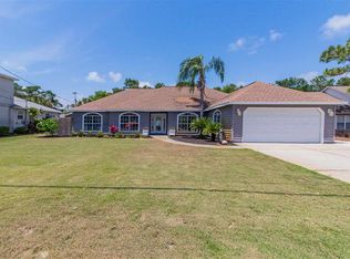 1418 Little Duck Cir, Gulf Breeze, FL 32563