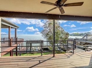 106 Capetown Cir, Montgomery, TX 77356