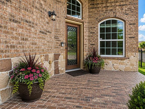 4th image of 4035 Brindisi Ct