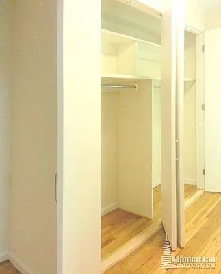 Rented by Manhattan Connection | media 35