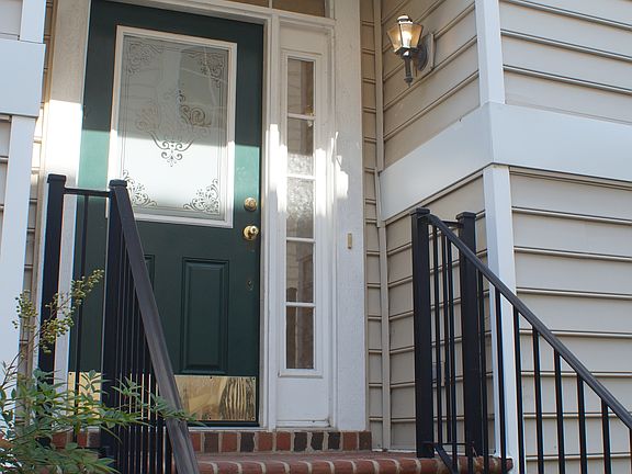 3rd image of 1065 Bay Breeze Dr #1