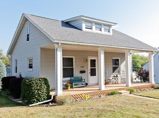 1270 19th Ave SW, Cedar Rapids, IA 52404