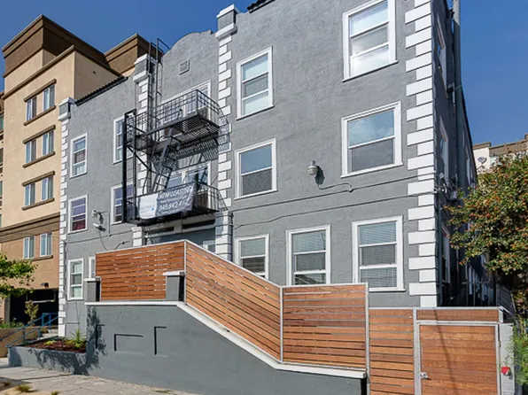 2921 Francis Ave., Los Angeles