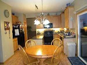4th image of 196 Woodland Park Cir