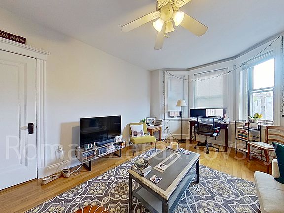 2nd image of 4 Ayr Rd APT 44