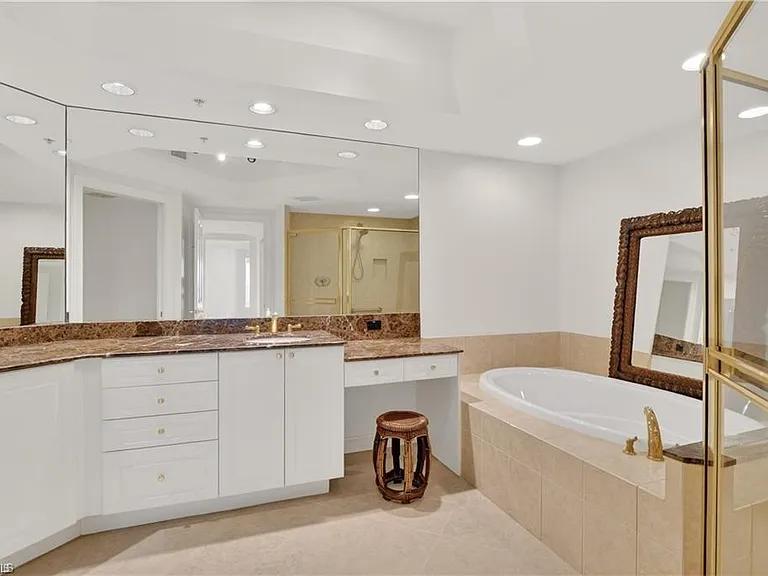 1060 Borghese Ln #1005 — Photo 19