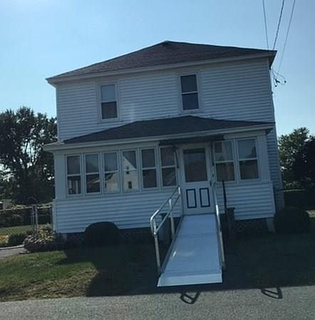 2nd image of 20 Stratfield Ave