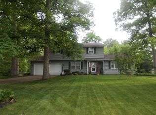 1154 Thomas Dr, Marion, OH 43302