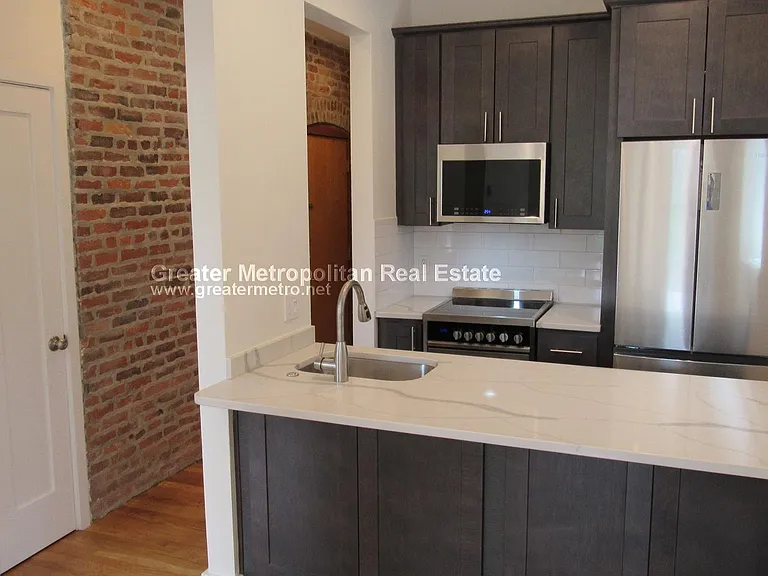 351 North St #7 — Photo 1