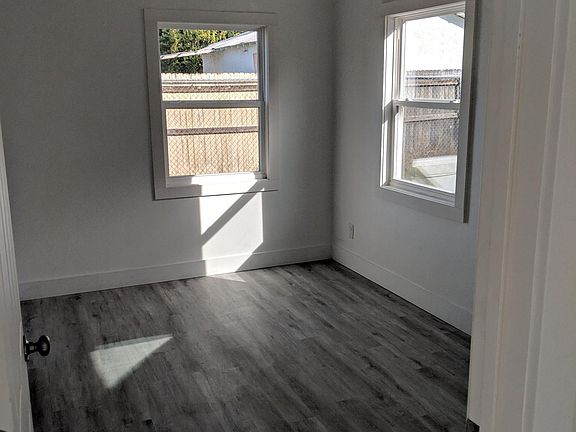 3rd image of 514 Pilaklakaha Ave #1/2-A