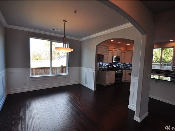 4th image of 10707 Palisades St SE