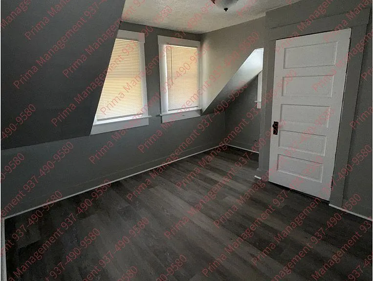 2306 Alice St — Photo 9