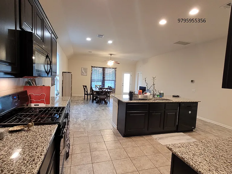 5124 Pearl Crescent Ln — Photo 5
