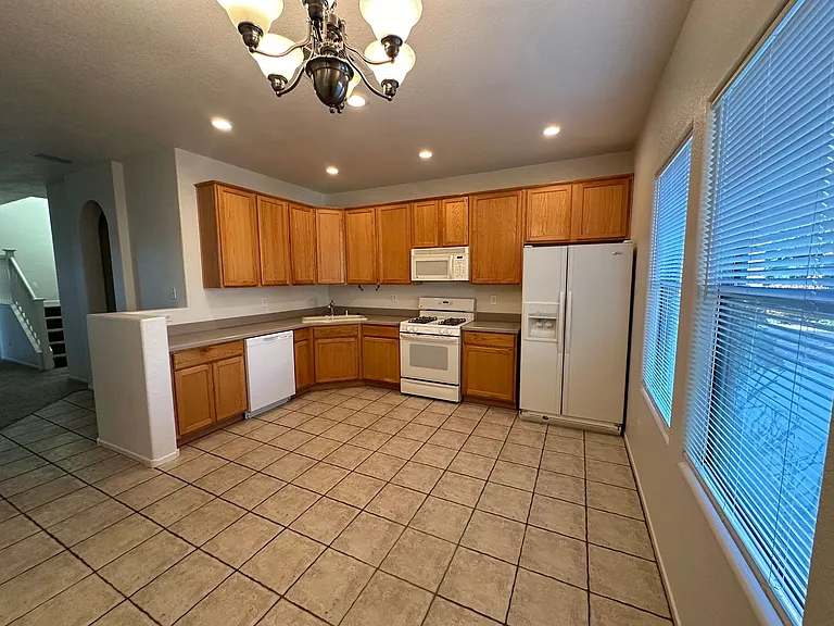 719 Beechwheat Way — Photo 4