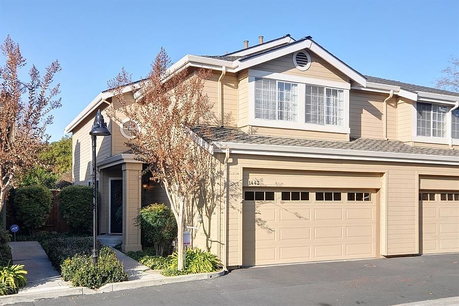 1st image of 1443 Carrington Cir