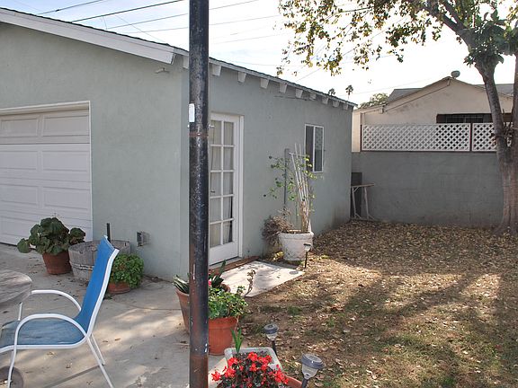4th image of 2224 W 29th Pl
