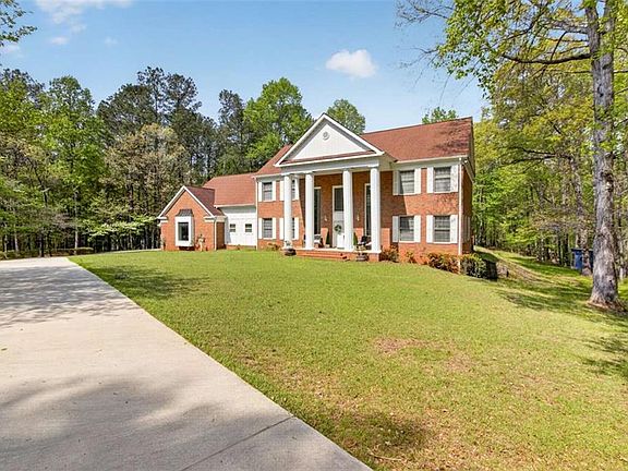 2nd image of 3035 Mount Zion Rd
