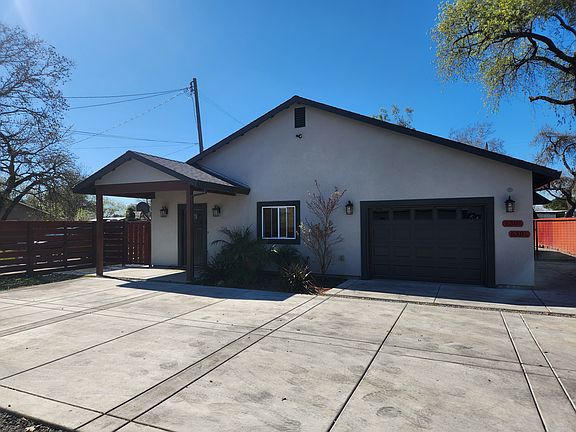2nd image of 630B Pecan St