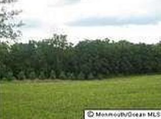 4 Utopia Dr, Colts Neck Twp, NJ 07722