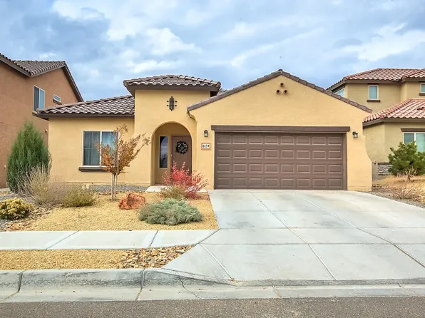 613 Palo Alto Dr NE, Rio Rancho, NM 87124