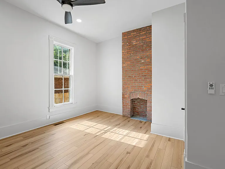 6 Green St — Photo 21