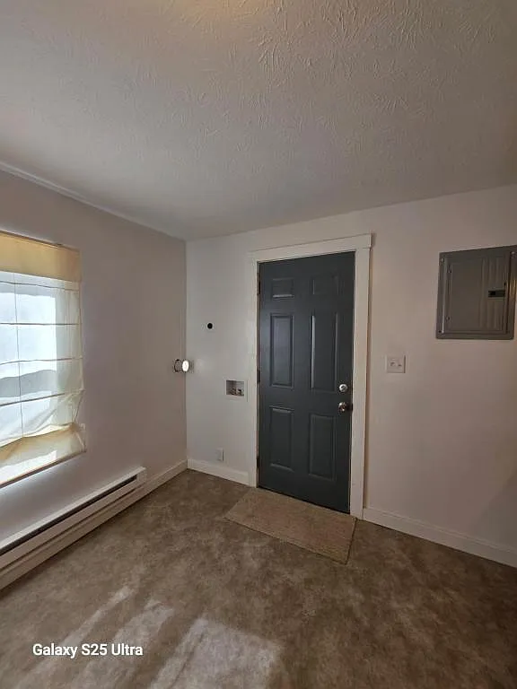 734 S Bell St, apt 4 — Photo 4