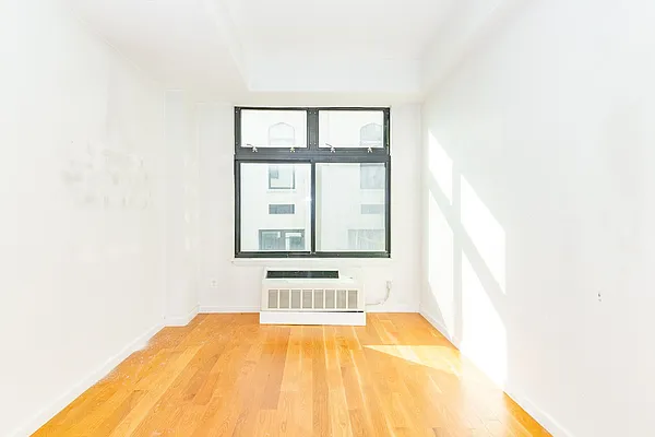 Rented by MySpaceNYC | media 32