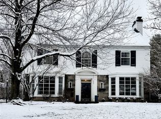 2687 Rocklyn Rd, Shaker Hts, OH 44122