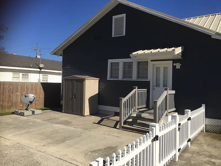 201 Williams Ave — Photo 6