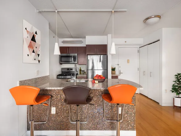 555 W 23rd St APT S10n, New York, NY 10011