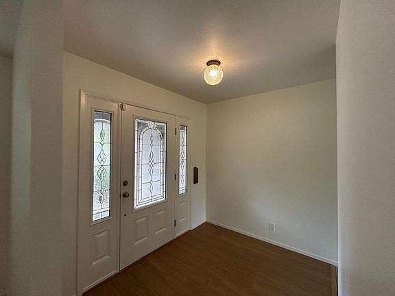 2nd image of 7588 Oak Leaf Dr