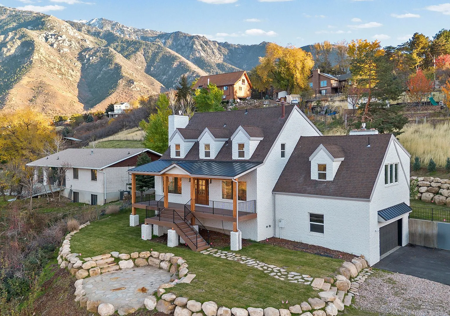 Elevated 5-Bedroom Home in Sandy, UT with Mountain Views! — Photo 1