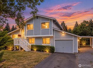 Cecilia Hills, Kent, WA 98032
