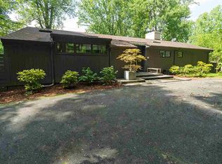 114 Falcon Dr, Charlottesville, VA 22901
