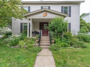 59 Chestnut St, Wakefield, MA 01880