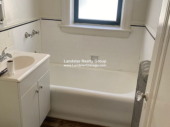 5th image of 5210 S Harper Ave #B18