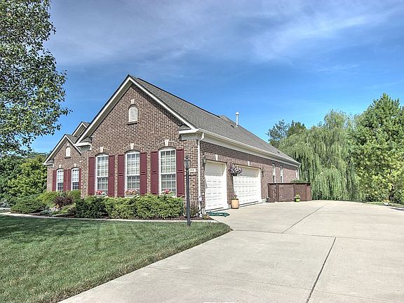 3rd image of 539 Sage Run Dr
