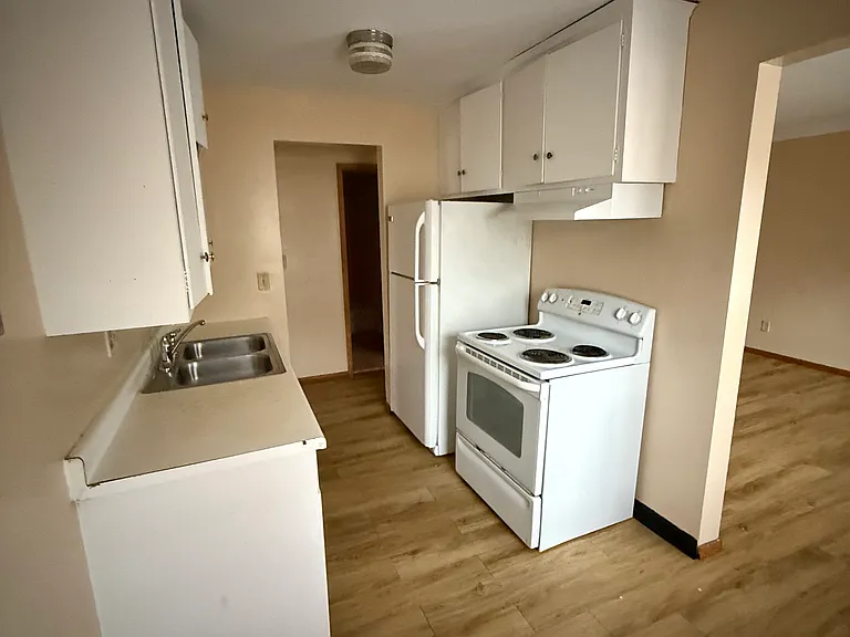 1115 York Ave #6 — Photo 10