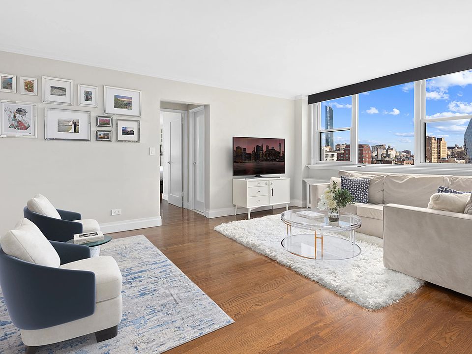 1st image of 77 7th Ave APT 21P