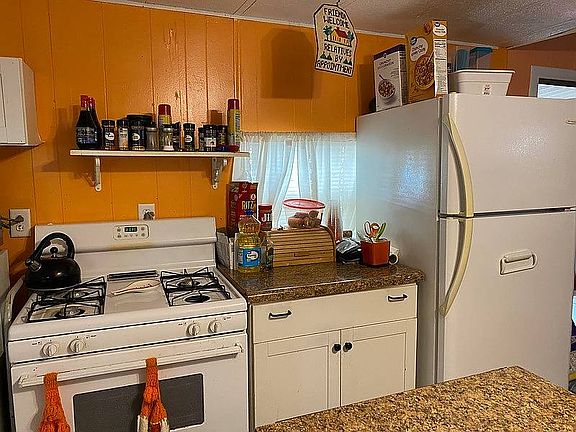 3rd image of 155 Bonny Shores Dr #155