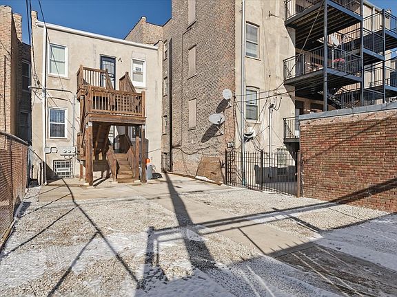 5th image of 4211 W Gladys Ave