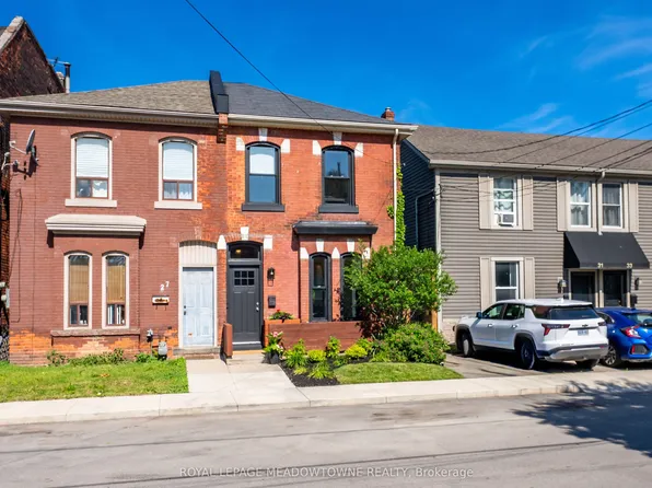 29 Railway St, Hamilton, ON L8R 2R4
