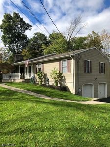 935A Cedar Dr, Newton, NJ, 07860