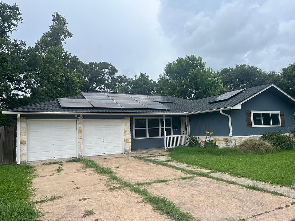 1st image of 603 Center Way St