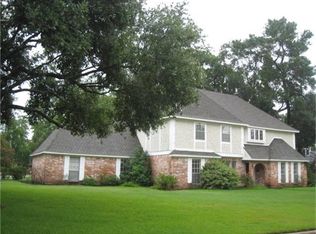 6614 Chancellor Dr, Spring, TX 77379
