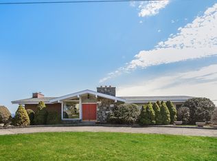 81 Kensington Oval, New Rochelle, NY 10805