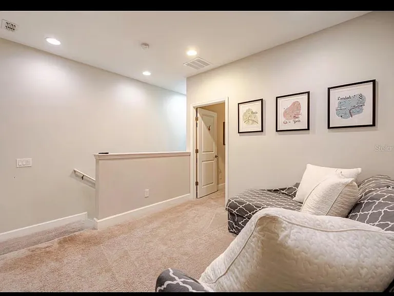 354 Captiva Dr — Photo 15