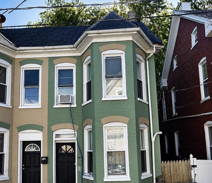 1st image of 13 E Lee St