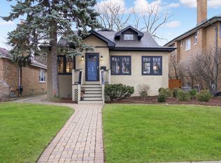 1110 N Grove Ave, Oak Park, IL